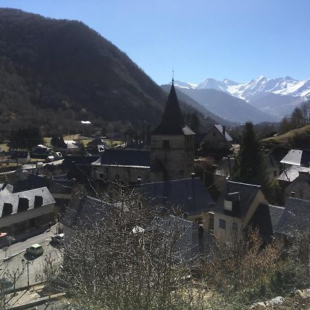Appartement dans ancienne maison pyrénéenne. Cadéac Esterno foto