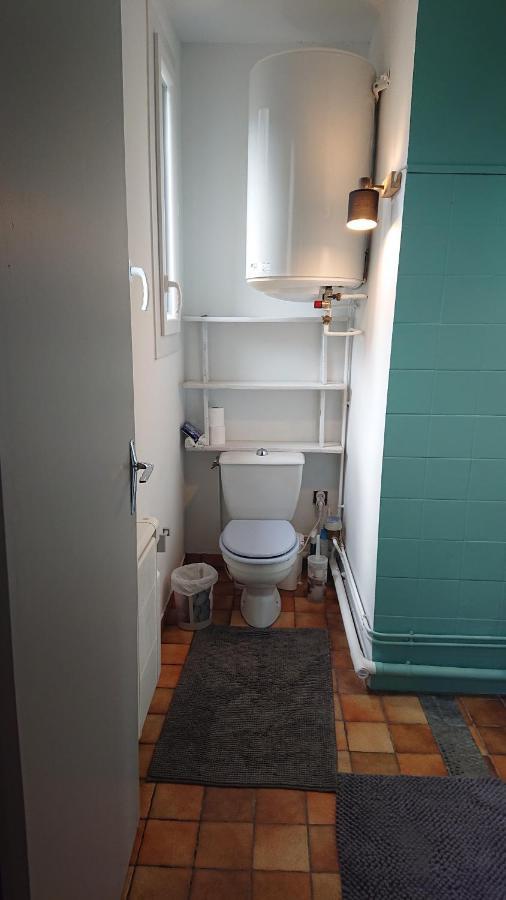 Appartement dans ancienne maison pyrénéenne. Cadéac Esterno foto
